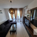 3039b887 13cc 4945 b309 a633ecbba2ea