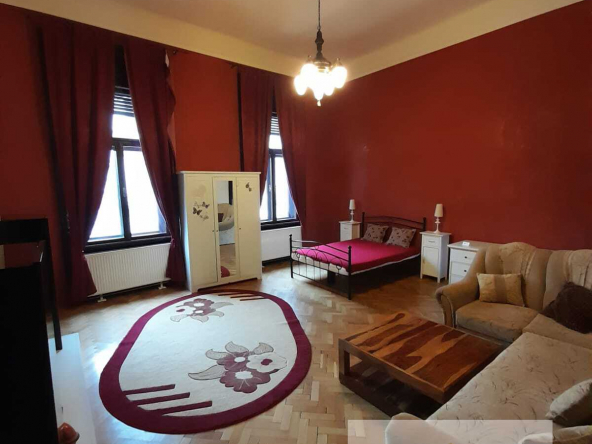 ded573f0 ccd4 4dca b4b3 63fbd6dd7d9a 1