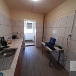 0983f8ee 00b5 429e 8812 e555f7aa95ae