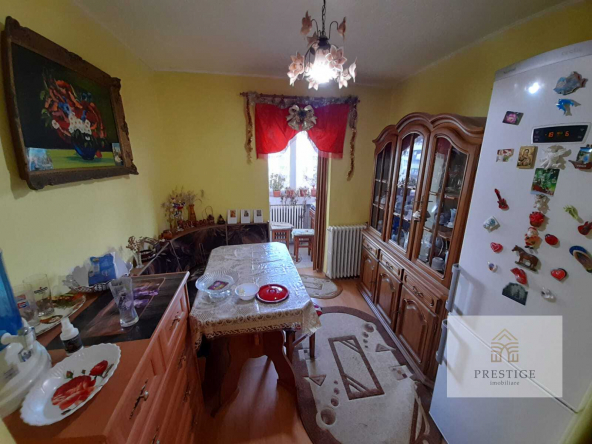 a717f239 a041 43b7 954d 042fbaa42bab