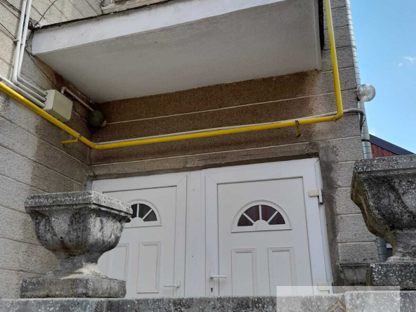 f7e4e085 aa1a 4bfd 91ba 7e36f1323516