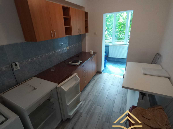 d4f694d0 bd80 4b19 bdb6 0b88423aee70