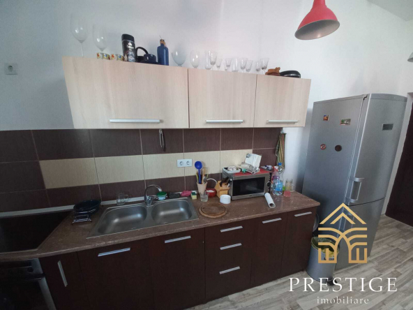 0162c3df a9b9 4627 828f d7930562bd86