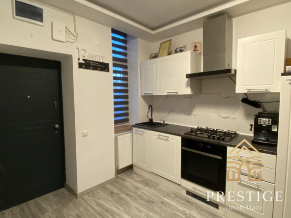 40912347 3bf4 4cb3 8f70 86afbe944545