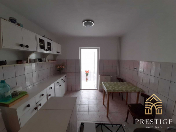 7bdf92ce 844f 4265 9156 6995fd2bfd0d