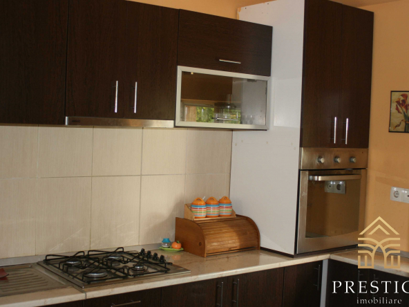 apartament de vanzare 2 camere oradea cantemir 170945644